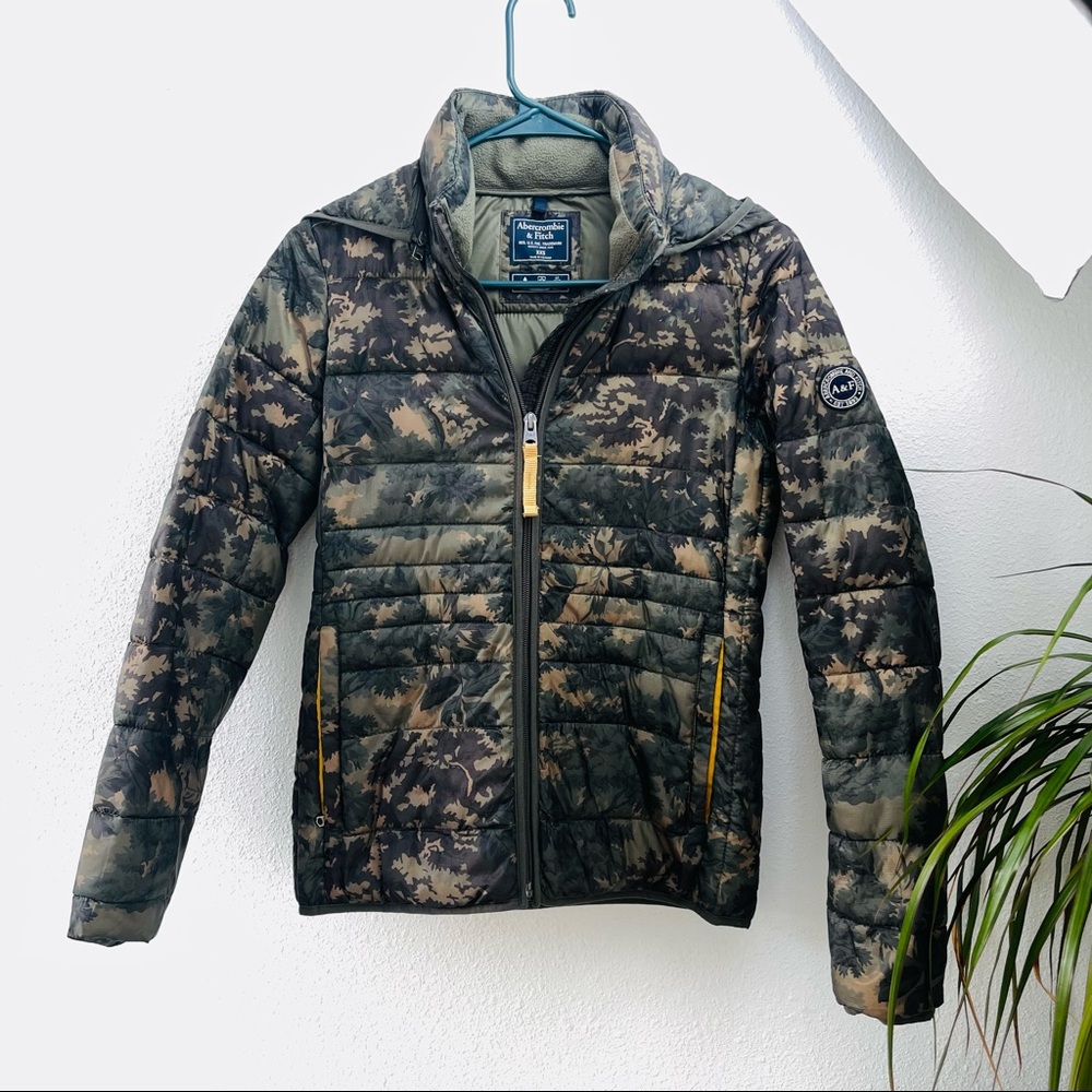 ABERCROMBIE & Fitch Puffer Jacket Camouflage Military lightweight hunting